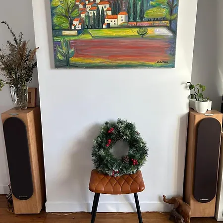 Large 4 Bright Apartment Paris